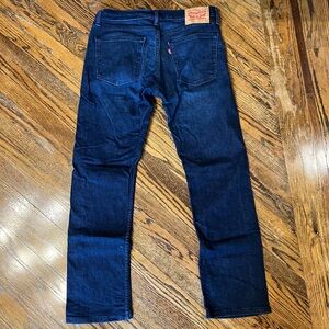 Levi Jeans Dark Wash